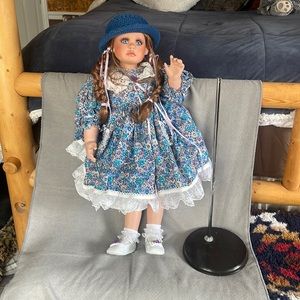 Limited addition artist doll Jolley